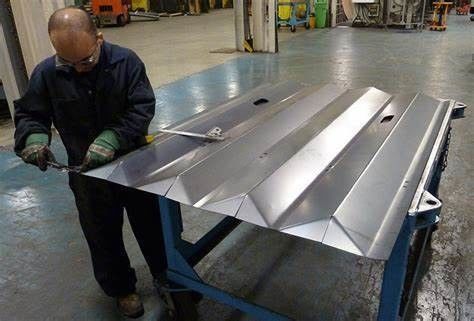 Color industrial de acero inoxidable / chapa de aluminio de estampado de metal de flexión de flexión de corte láser Fabricación