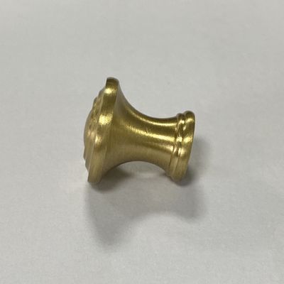 Partes metálicas personalizadas para el proceso de flexión y pulido de profesionales