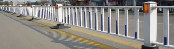 Utilizado ampliamente y personalizado baranda de protección de hierro fundido base fija con certificado EU/ISO9001 2008