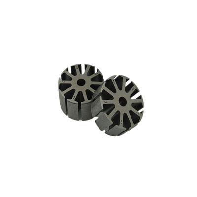 Estator y rotor para motores eléctricos de diseño universal