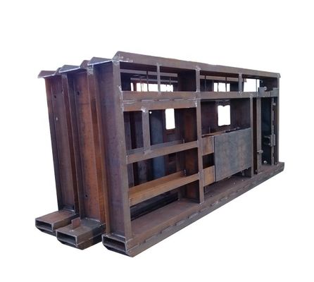 Fabricación de soldadura de metal de tamaño mediano y grande a medida