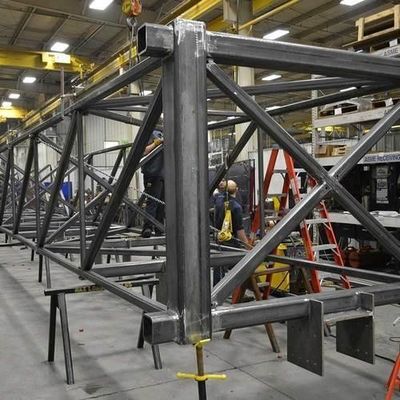 Selección de material personalizado Soldadura y fabricación de marcos metálicos de gran tamaño para motores