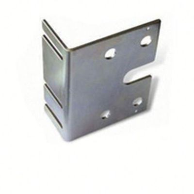 Partes de fabricación de chapa de metal OEM Clips de acero inoxidable para carrocería de automóviles