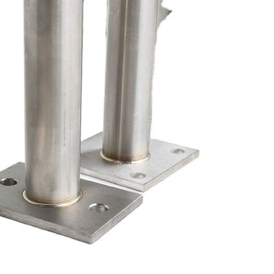 0.4-3mm espesor de aluminio personalizado en polvo revestido de acero cercas de post base soportes