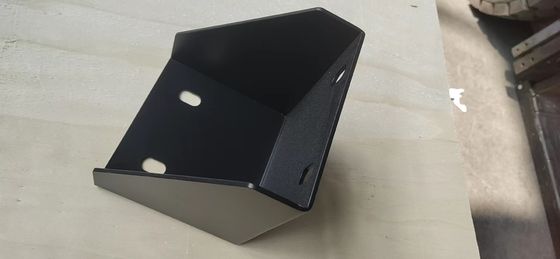 Metal negro para el exterior soporte de bandera soporte de soldadura de tubos 290g para necesidades personalizadas