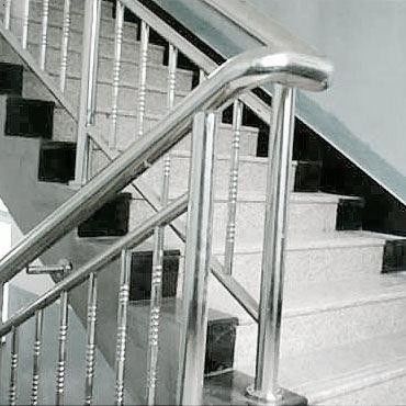 Acero inoxidable personalizado de montaje lateral de cristal de estantería de tubo de manivela de tubería de pared soporte para beneficio