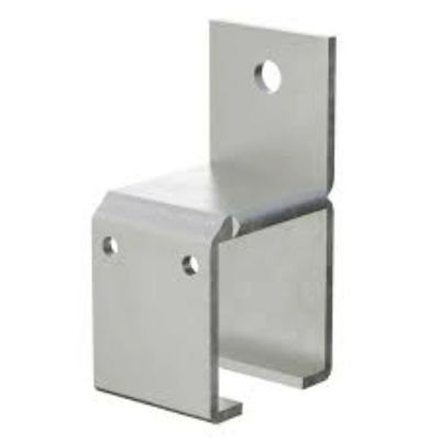 Proceso personalizado de flexión y estampación de soportes de montaje de pared de acero inoxidable personalizados