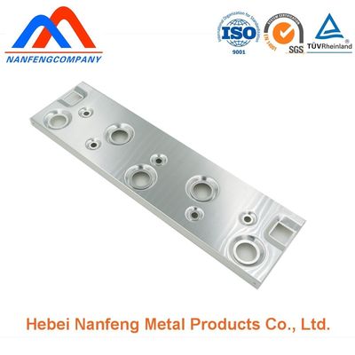 Experto Hebei Customizado OEM/ODM Productos metálicos piezas de estampado con equipos avanzados