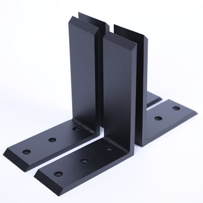 Especialidad profesional de metal Producción a medida de sujetadores metálicos y soportes de flexión