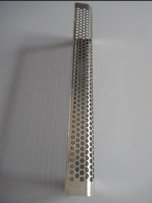 Placa perforada de acero inoxidable 316 de precisión por estampado certificada ISO9001 2015