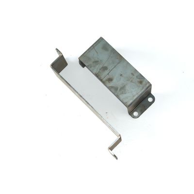 Partes de estampado de metales de acero al carbono a precios razonables para soldadura y mecanizado
