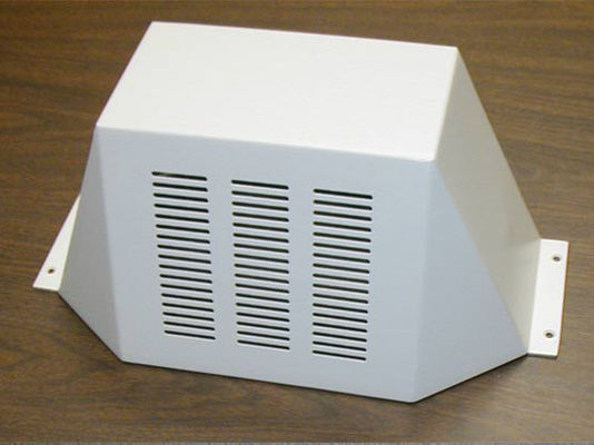 Caja de soportes de soldadura de estampado de chapa de metal a medida hecha de piezas secundarias de acero