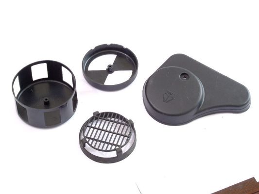 Partes estampadas a medida Accesorios de acero inoxidable de precisión en acabado revestido de potencia