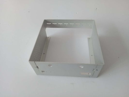 Accesorios de hardware de alta resistencia personalizados con piezas de flexión metálicas recubiertas de potencia