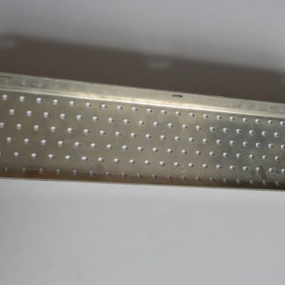 Proceso de soldadura Estampada hoja de aluminio con agujeros aceptable Pequeño pedido en Nanfeng