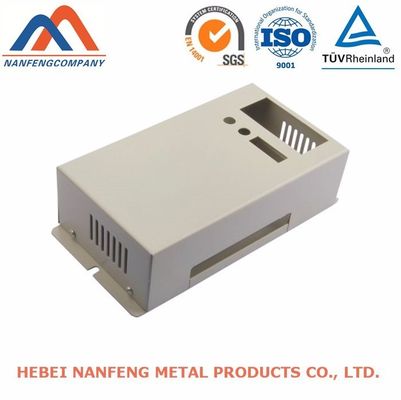 Un pequeño gabinete de acero al carbono en Nanfeng acepta pedidos pequeños y utiliza el proceso de soldadura