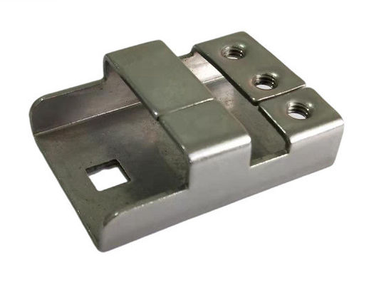 Partes metálicas de acero laminado en frío a medida para el desarrollo y mantenimiento de infraestructuras