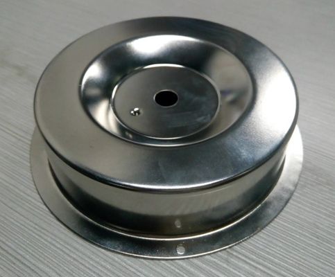 Partes de dibujo de metal personalizado para piezas de automóviles en acero de color natural